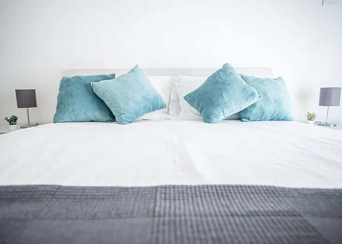Apartment Elegant In Rome-metro Just 5 Minutes Away Rom